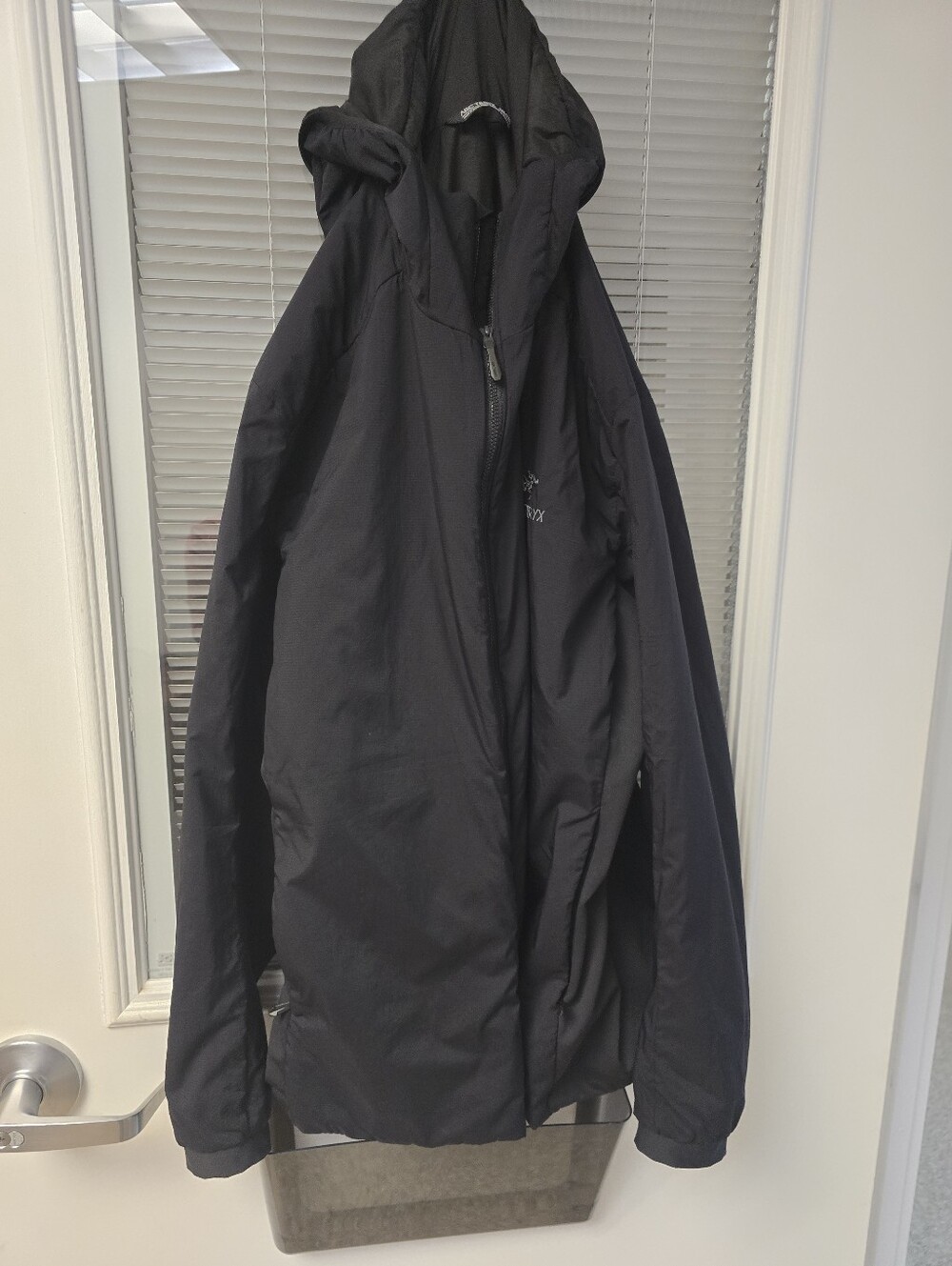 Arc'teryx Women's Atom Jacket Xxl Black - Picture 2 of 6